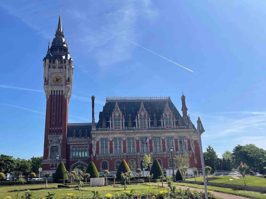 Apartamento Bienvenue Chez Moi Calais Exterior foto